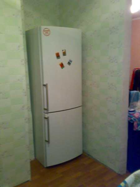 Холодильник для маленькой кухни – что делать, когда каждый сантиметр на счету