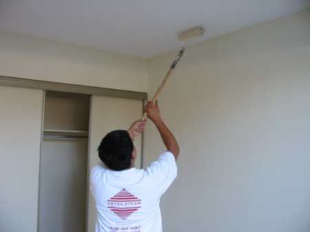 Подробная инструкция как правильно шпаклевать потолок